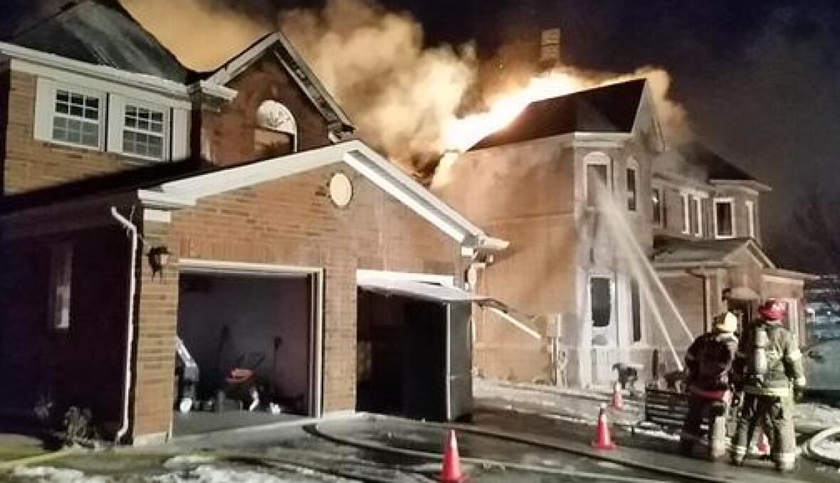 Teen helps woman, baby to safety after fire destroys Brampton home