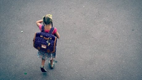 'Free Range Parents' in Silver Spring, Maryland, are under investigation for allowing their 6- and 10-year-old children to walk around the neighborhood together without an adult. Kids Walking Home Alone