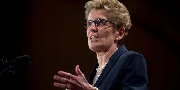 Premier Kathleen Wynne speaking in Ottawa
