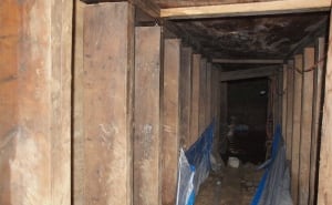 Toronto mystery hole in the ground Feb 24 2015