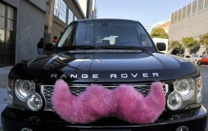 Lyft Range Rover