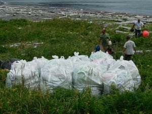 Barging out west coast tsunami debris