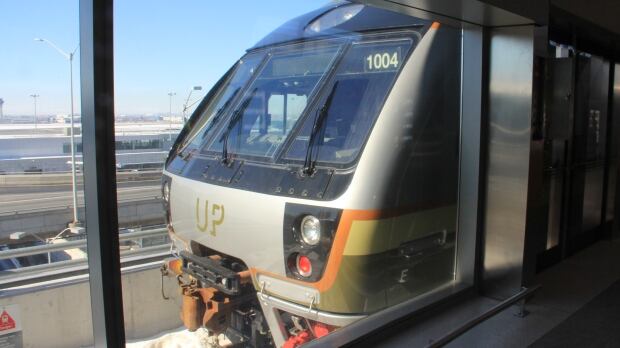 Train.Exterior
