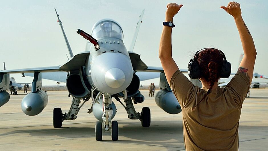 Polls show the majority of Canadians support the mission to fight ISIS and protect innocent lives, putting the Conservatives in a great position and the opposition in a difficult one.
