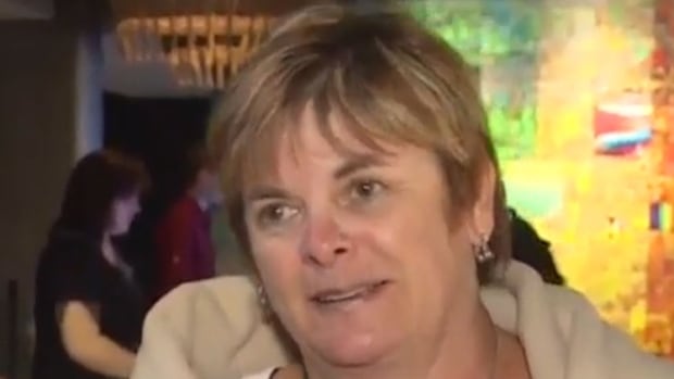 AC624 passenger Lianne Clark is scheduled to fly again on Monday.