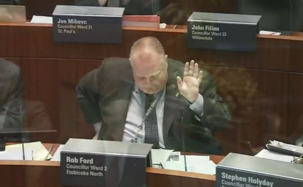 Ford acknowledges well-wishers in council.