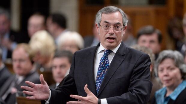 Clement admits to multiple 'inappropriate exchanges' in letter to constituents about sexting scandal | CBC News