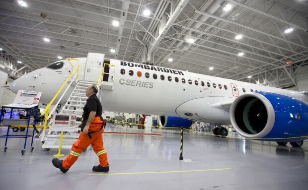 BOMBARDIER-CSERIES/