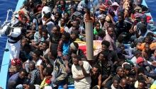 EUROPE-MIGRANTS ITALY May 14 2015 Sicily coast rescue