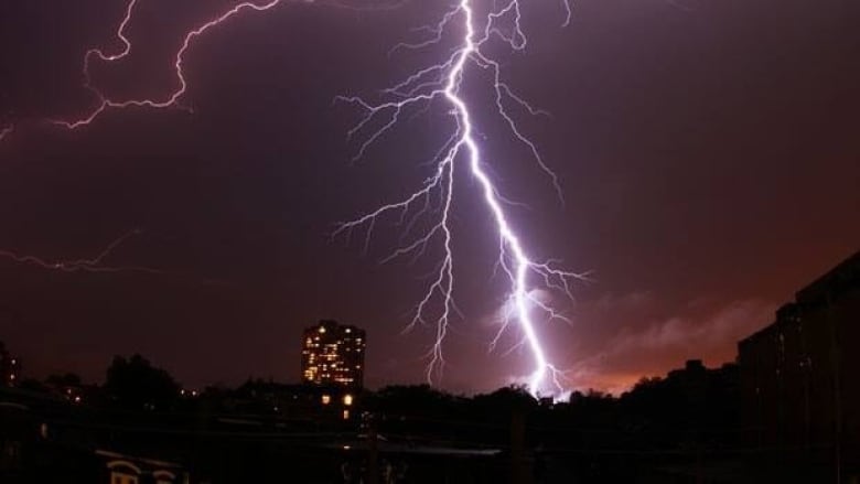 Lightning safety week and 5 ways to avoid getting hit this summer | CBC ...