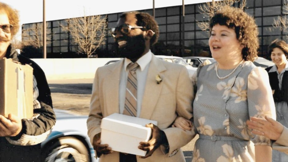 "I'm familiar with the emotion of joy but I can't put myself back there to experience it" says Susie McKinnon when asked to recall her wedding day (seen here).