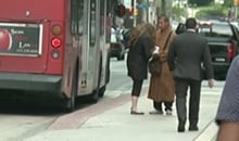 Fake monk accepts money in Ottawa