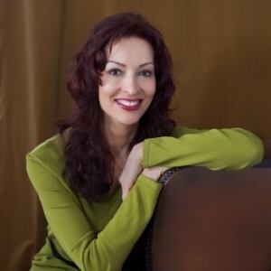 Lynne Russell