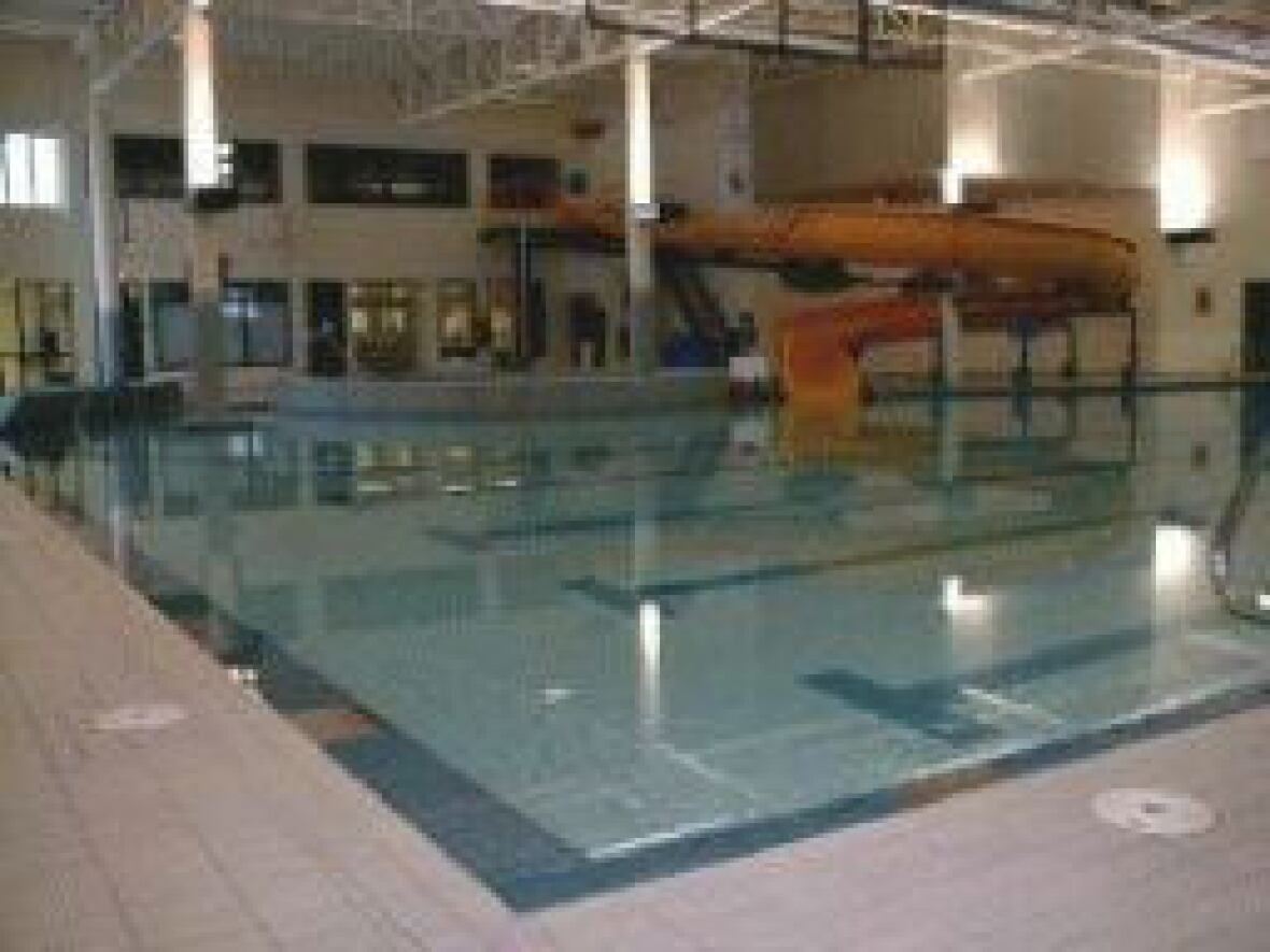 Fredericton Indoor Pool closed over health concerns CBC News