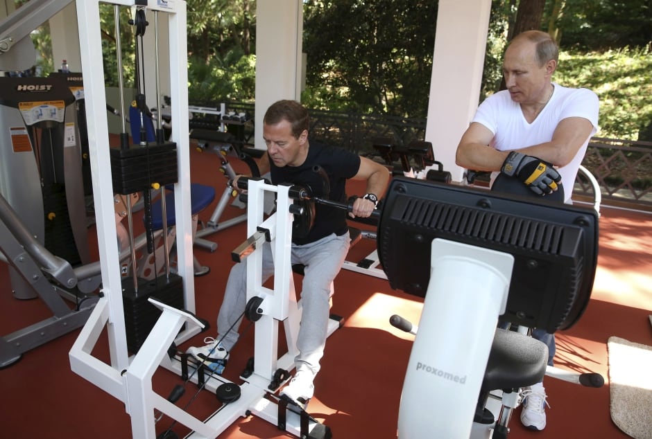 RUSSIA-Super PUTIN Dmitry Medvedev Aug 30 2015 work out