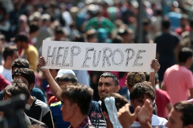 Budapest migrants Keleti station Hungary closed Sept 2 2015 DV2116724