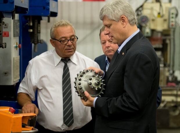 Stephen Harper Conservative leader federal election 2015