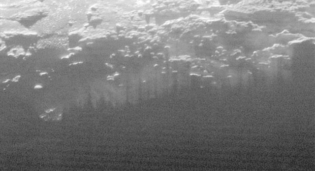 Pluto Surface haze or fog