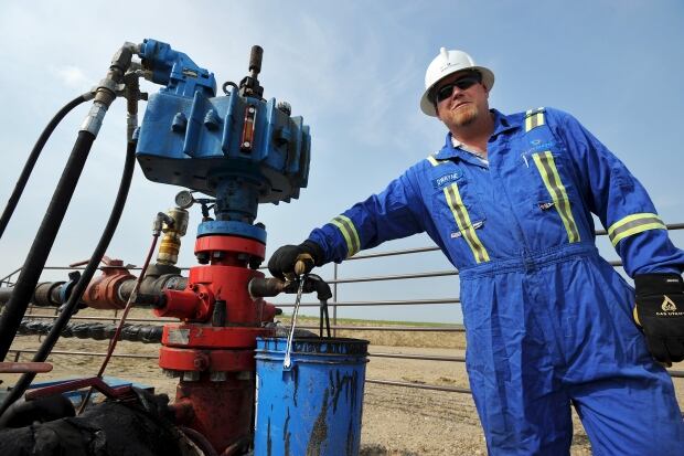 CANADA-CRUDE/SHUT-INS