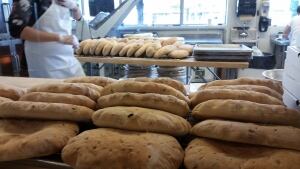 Bannock at Neechi Commons