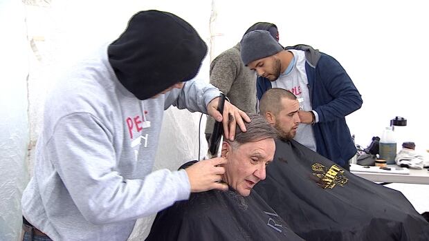 Free Haircuts Calgary | calgary homeless get free haircuts at inaugural people Free Haircuts Calgary | calgary homeless get free haircuts at inaugural people