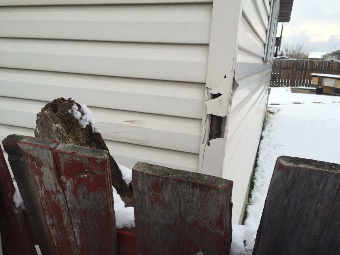 Home damaged by Canada Post community mailbox still needs repairs CBC
