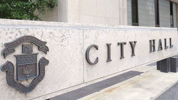 No direct tariff costs for City of Winnipeg yet, but full impact could be hard to detect: CFO