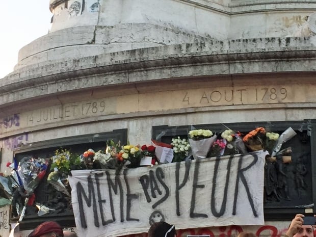 Paris attacks vigil banner