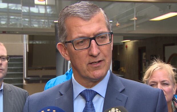 Paul Davis reacts to Abacus poll nlvotes
