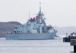 HMCS Fredericton 20091025