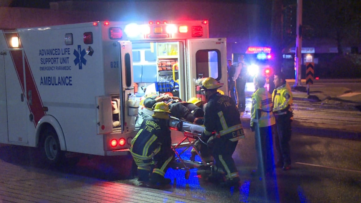 My Car North Bay >> 3-car crash sends 5 people to hospital in Surrey - British ... My Car North Bay >> 3-car crash sends 5 people to hospital in Surrey - British ...