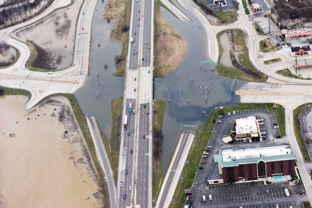 USA-WEATHER/MISSOURI FLOODING