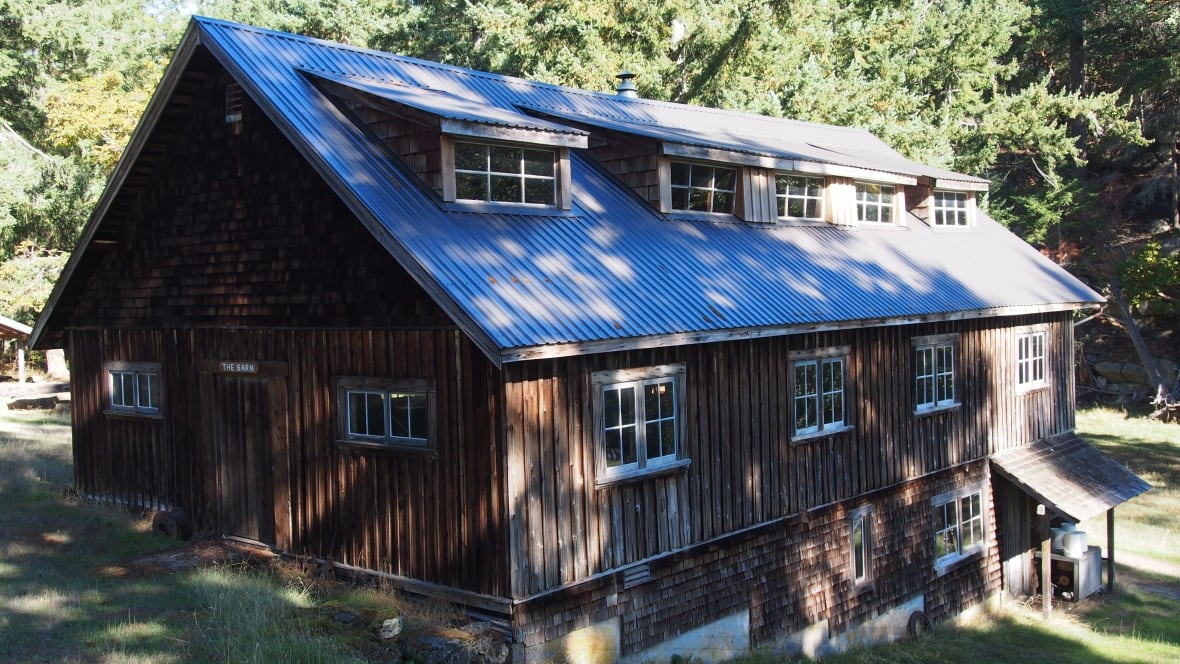 Former B.C. cult property for sale - British Columbia - CBC News