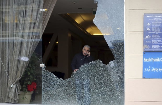 Egypt smashed windows