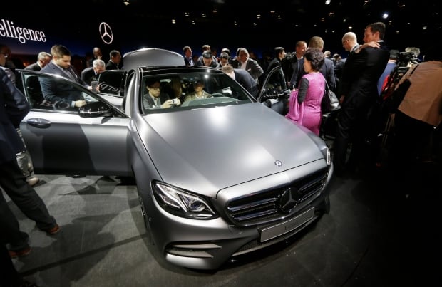 Auto Show Mercedes Benz