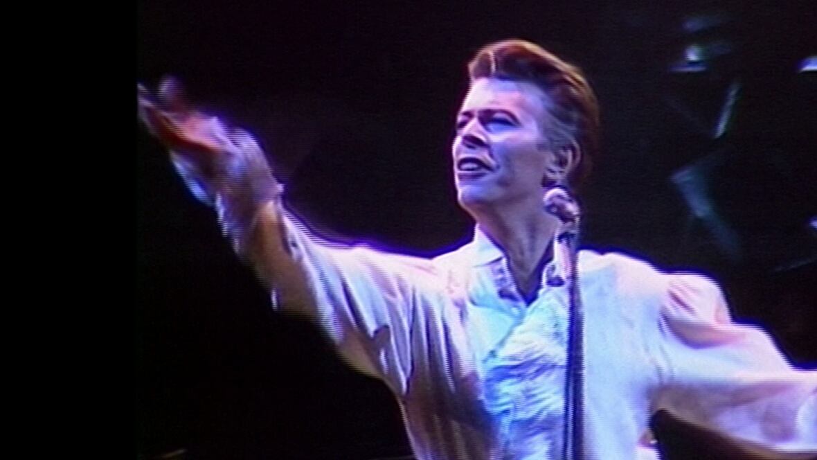 David Bowie plays Ottawa Civic Centre in 1990 | CBC News