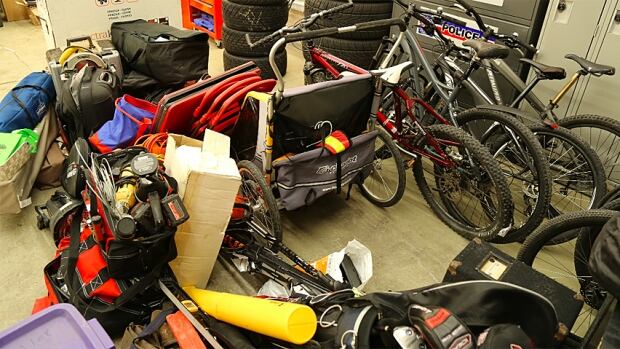 Storage locker