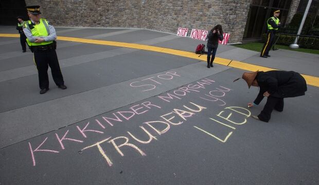 Trans Mountain Pipeline 20160119