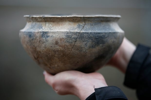 Bronze age discovery vase
