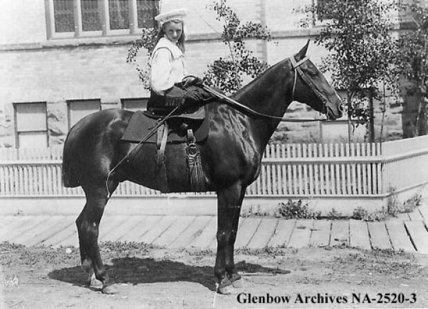 Elsie Millar c. 1904