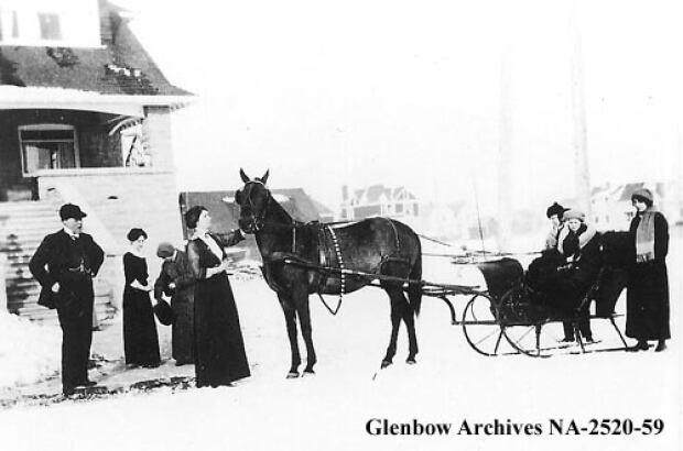 Robert C. Thomas and his famiy. c. 1910