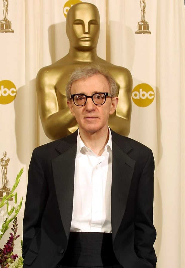 From Ellen's selfie to Poitier's best actor win 12 Oscar