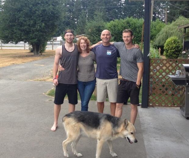 Ryan Pinneo and family