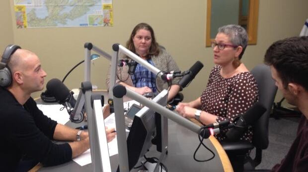 Information Morning Issue Panel