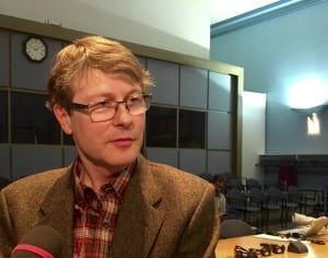 Environment committee chair David Chernushenko
