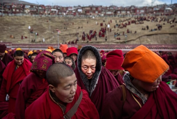 World Press 2016 winner Kevin Frayer Tibet