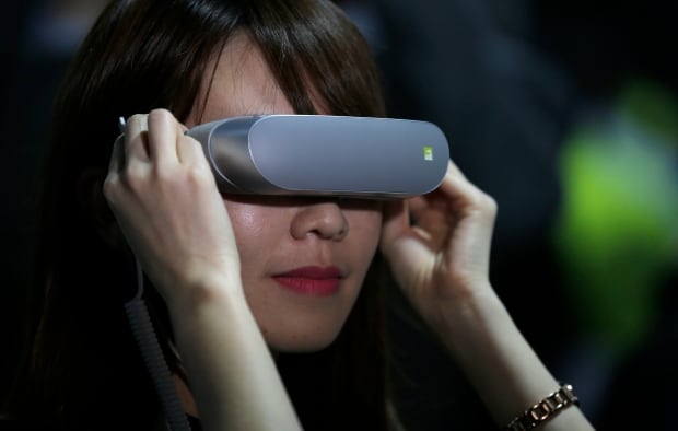 Spain Wireless Show New Smartphones LG