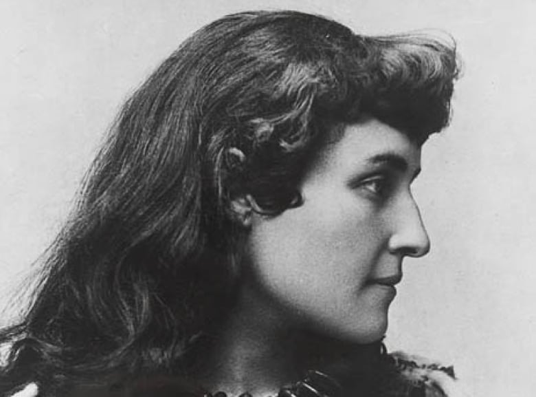 Indigenous Women: Pauline Johnson paved the way for Indigenous and