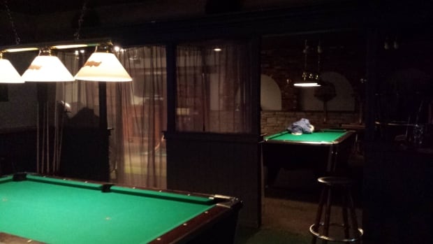 Rage Yoga pub