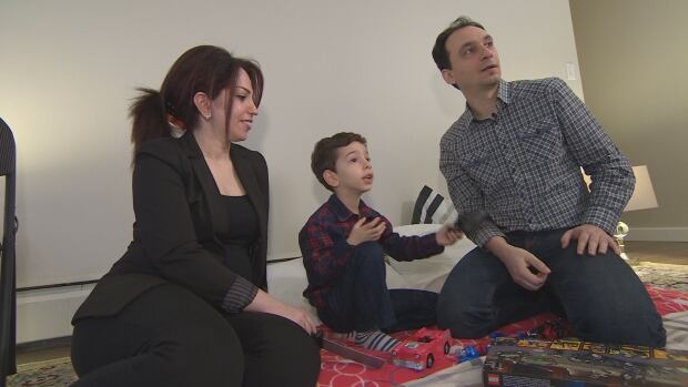 Arash Parsi and family